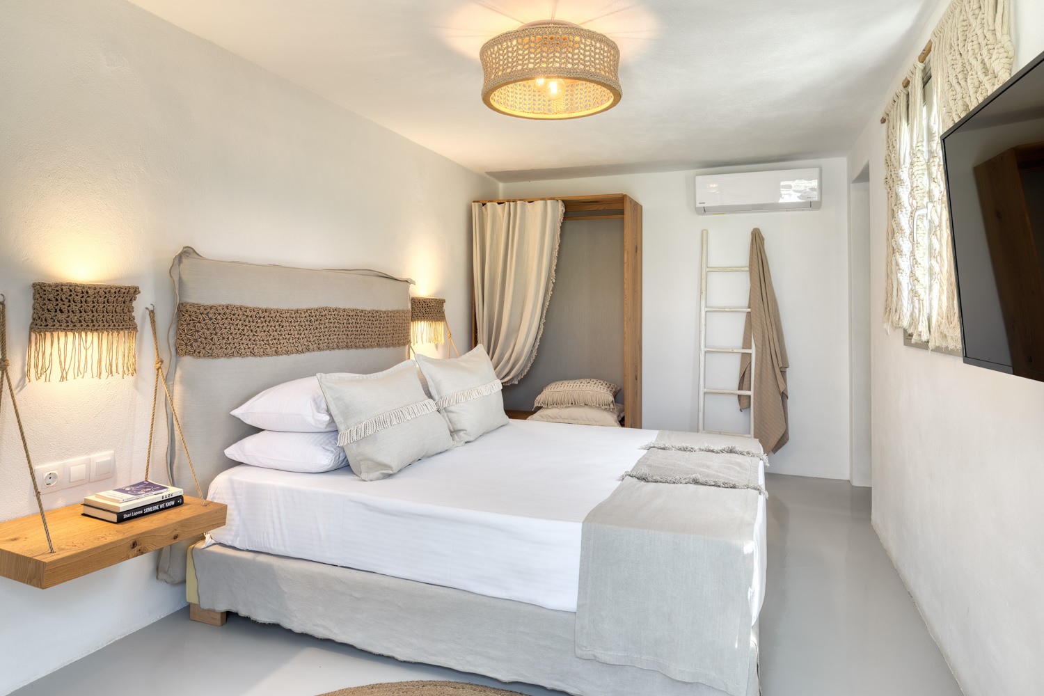 Amalgam Homes Agia Thalassa villa, Paros island: image interior gallery