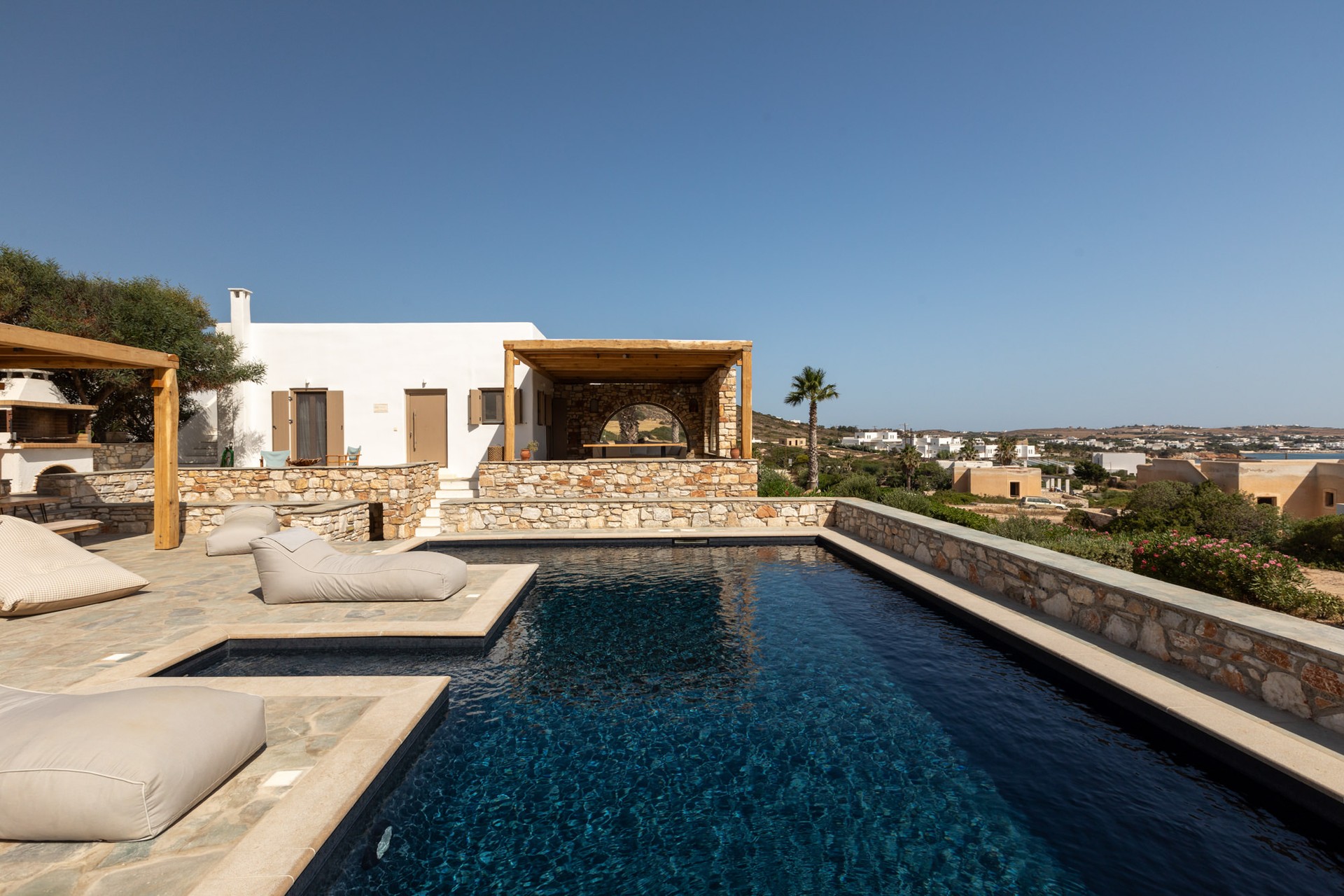 Amalgam Homes Almyra villa, Paros island: image interior gallery