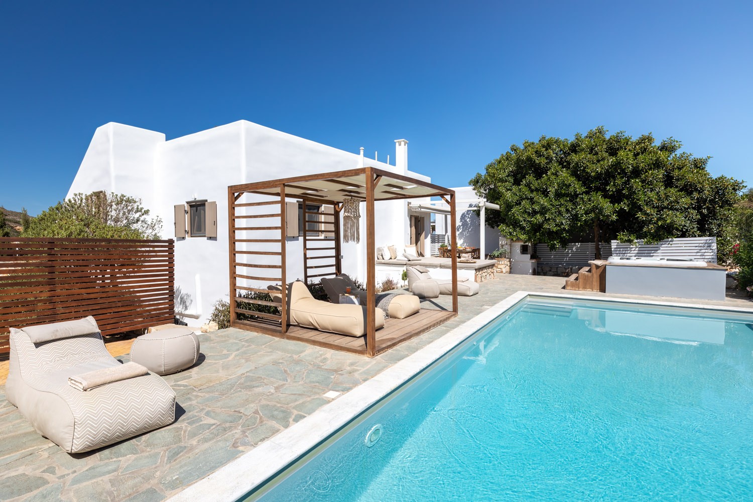 Amalgam Homes Aiolos villa, Paros island: image interior gallery