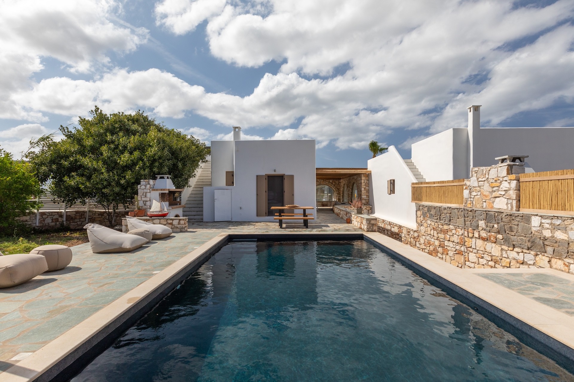 Amalgam Homes Avra villa, Paros island: image interior gallery