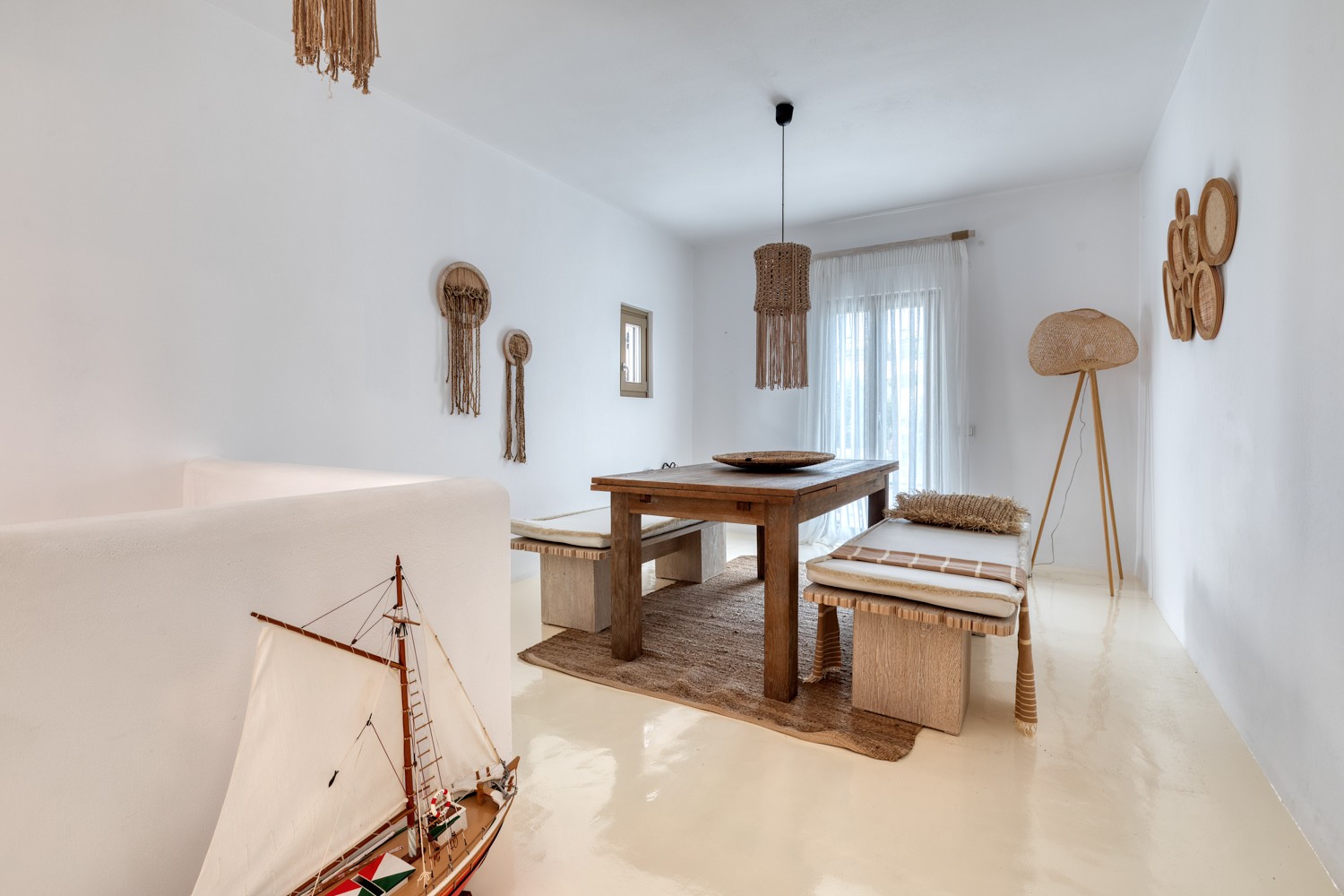 Amalgam Homes Avra villa, Paros island: image interior gallery