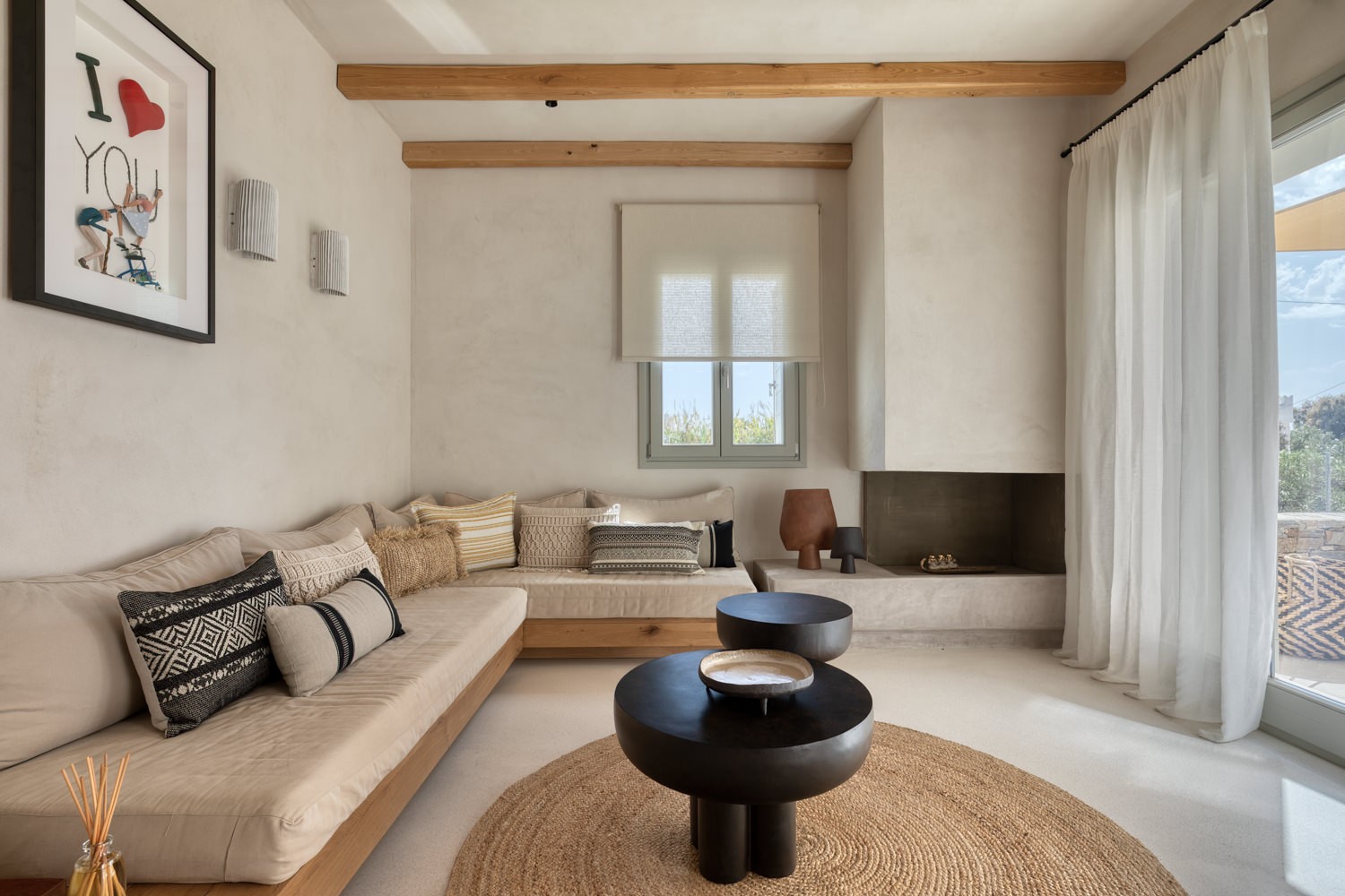 Amalgam Homes Iremia villa, Naxos island: image interior gallery