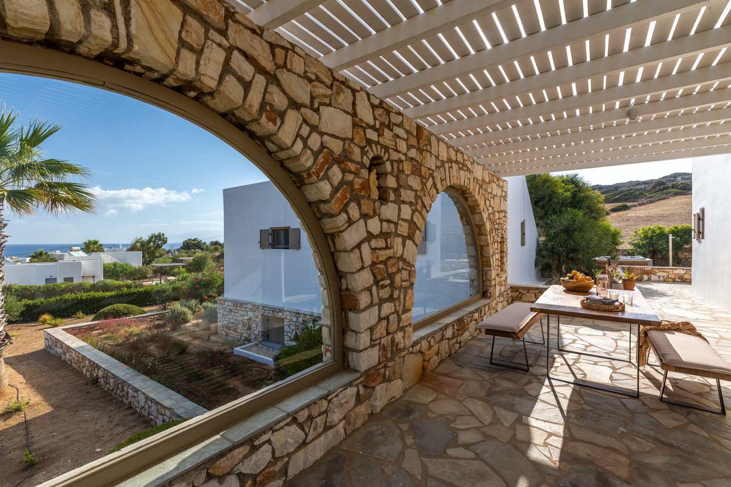 Amalgam Homes Avra villa, Paros island: image interior gallery