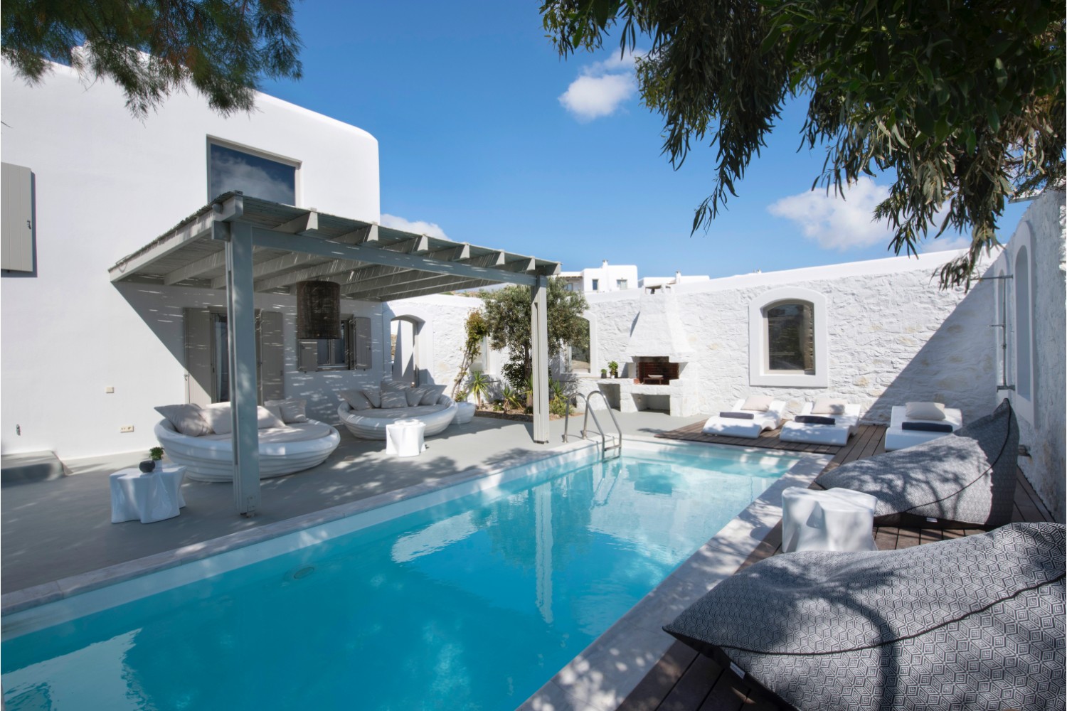 Amalgam Homes Dafni villa, Mykonos island: image interior gallery