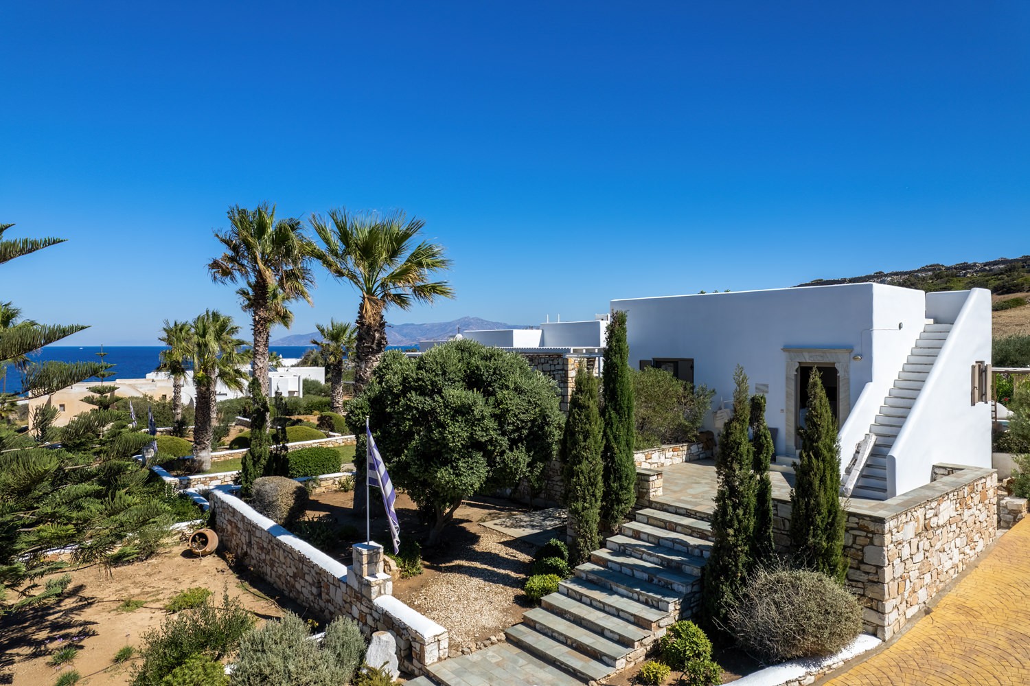 Amalgam Homes Aiolos villa, Paros island: image interior gallery