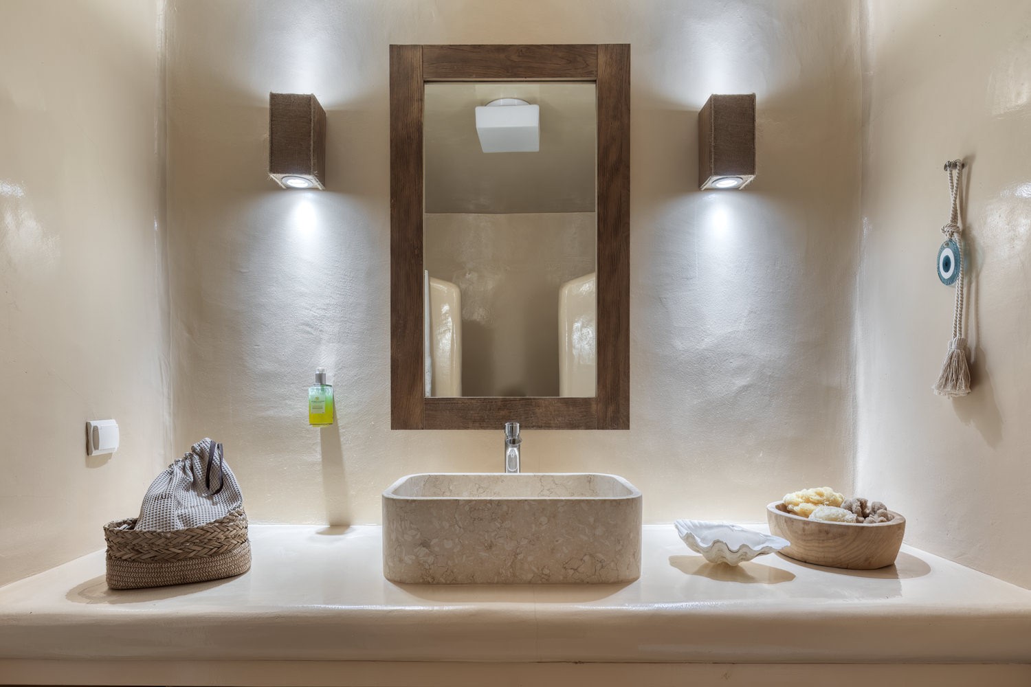 Amalgam Homes Aiolos villa, Paros island: image interior gallery