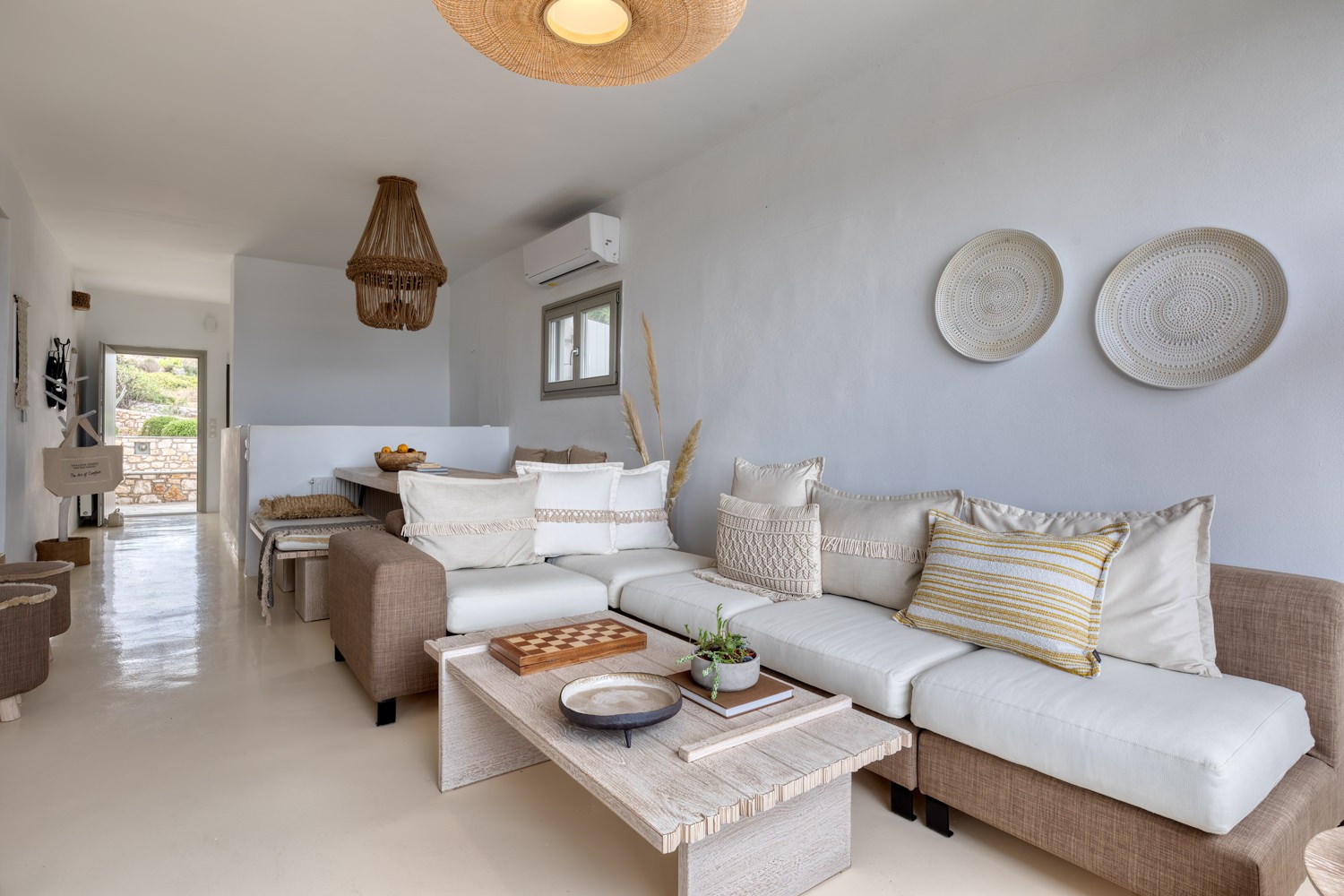 Amalgam Homes Zefyros villa, Paros island: image interior gallery