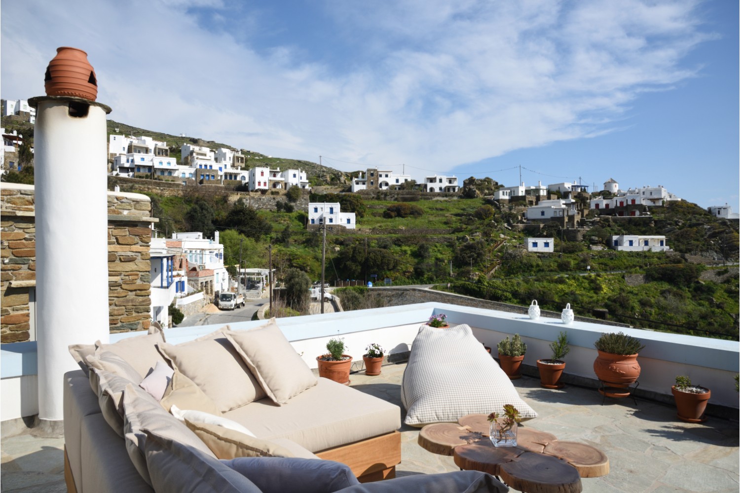 Amalgam Homes Pano Spiti villa, Tinos island: image interior gallery