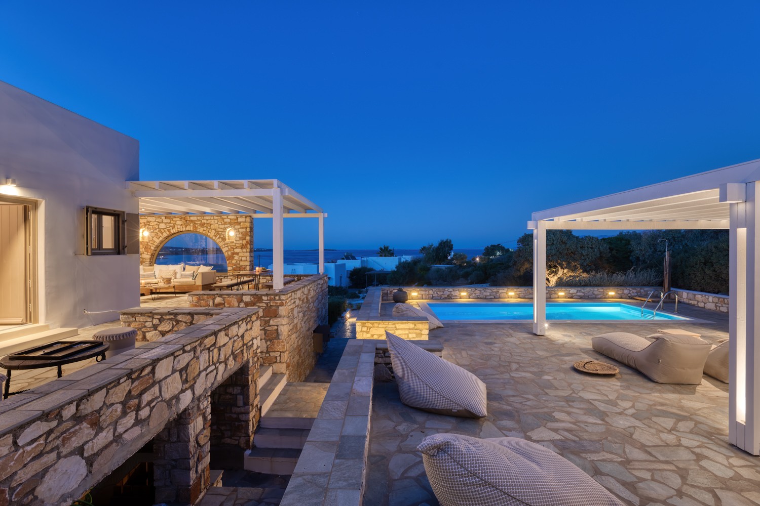 Amalgam Homes Almyra villa, Paros island: image interior gallery