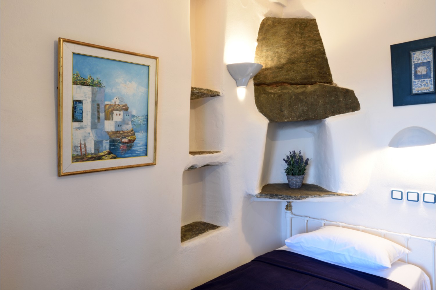 Amalgam Homes Pano Spiti villa, Tinos island: image interior gallery